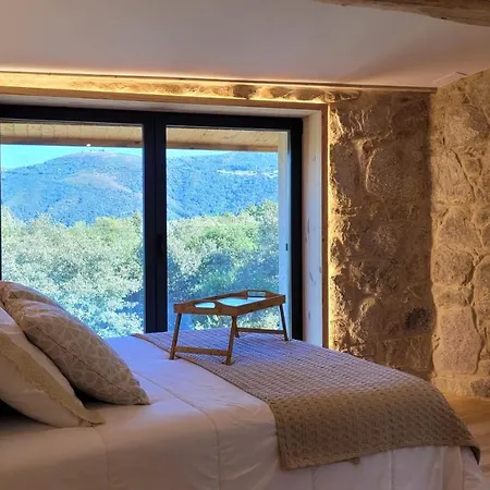 Casa Leirón Сasa de vacaciones Parada del Sil