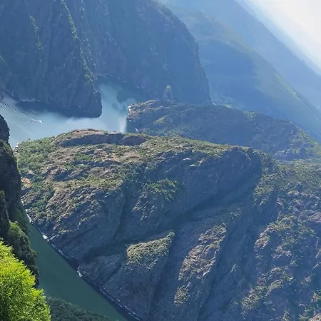 Casa Leiron Holiday home *